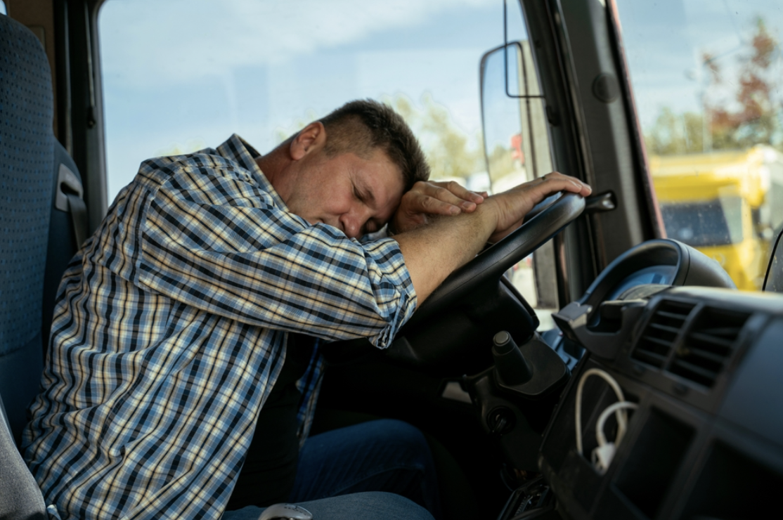 Sleep Schedules for Long-Distance Trucking